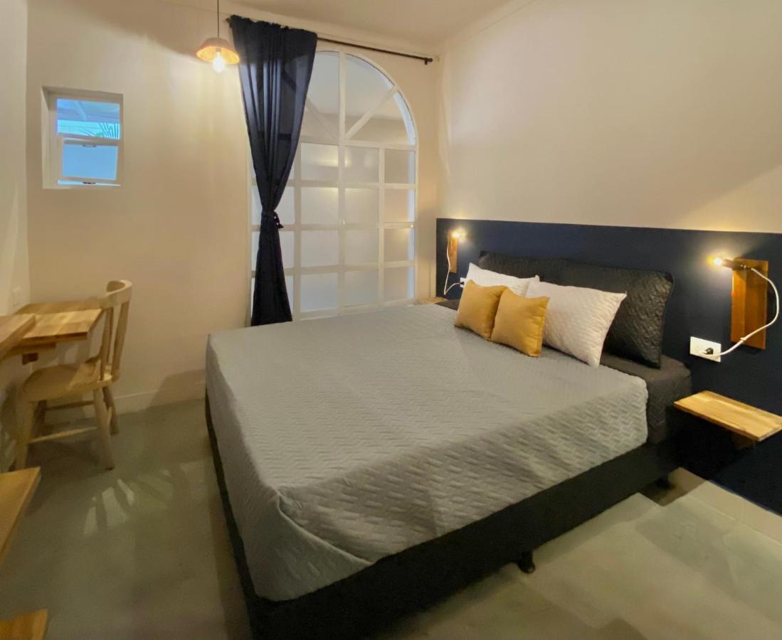 Casa Mosaiko Nutibara Laureles Hotel Medellín Buitenkant foto